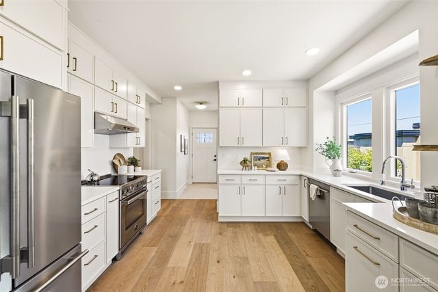 3402 SW Spokane Street, Seattle, WA 98126
