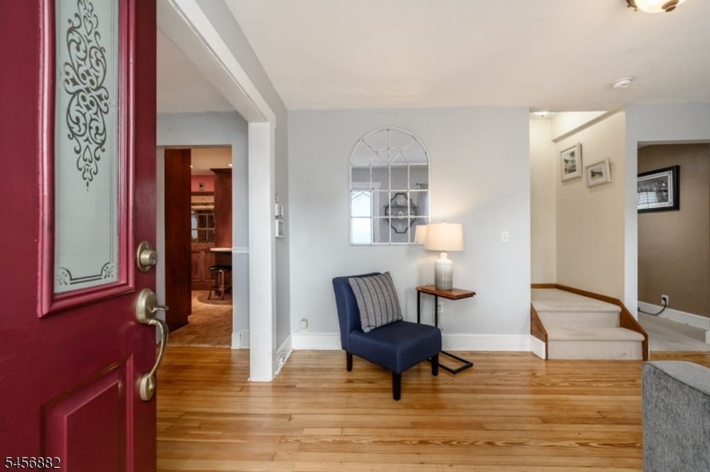 230 Jones Pl, Linden City, NJ 07065 — photo 3