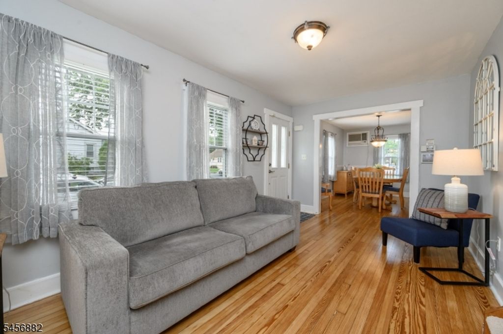 230 Jones Pl, Linden City, NJ 07065 — photo 5
