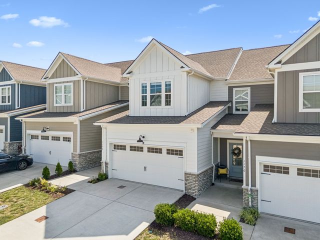 1178 Short St, Spring Hill, TN 37174
