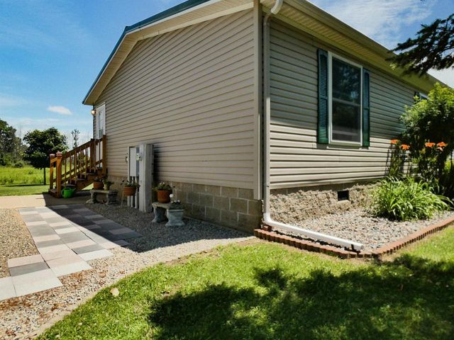 N3644 GREEN VALLEY ROAD, Pulaski, WI 54162