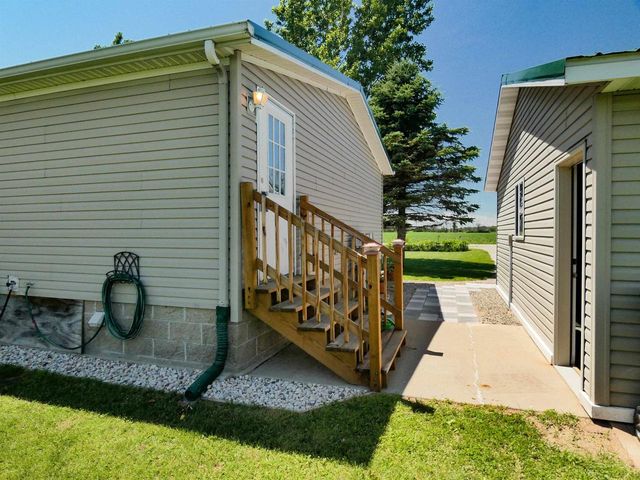 N3644 GREEN VALLEY ROAD, Pulaski, WI 54162