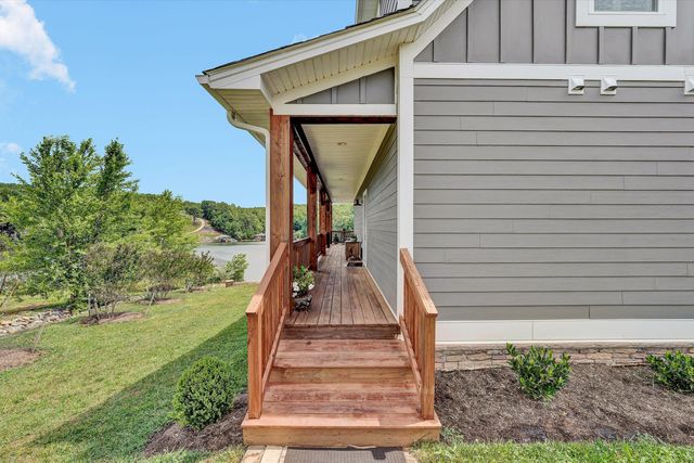 3 Augusta WAY, Wirtz, VA 24184