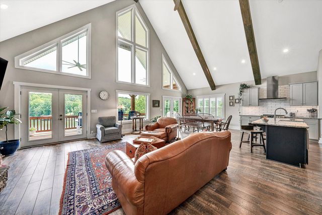 3 Augusta WAY, Wirtz, VA 24184