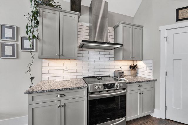 3 Augusta WAY, Wirtz, VA 24184
