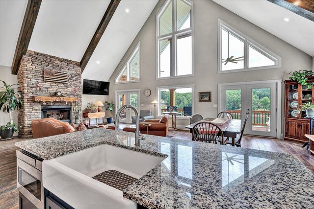 3 Augusta WAY, Wirtz, VA 24184