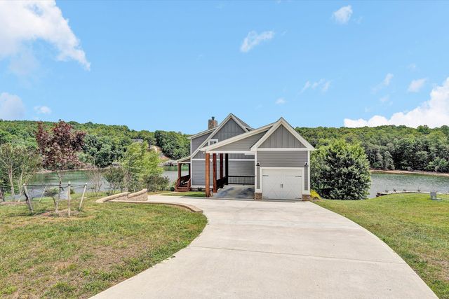 3 Augusta WAY, Wirtz, VA 24184