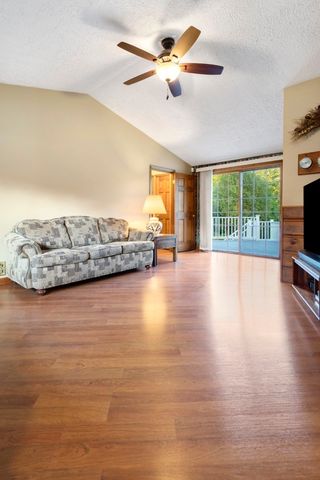 12 Carpenter Road, Lynnfield, MA 01940
