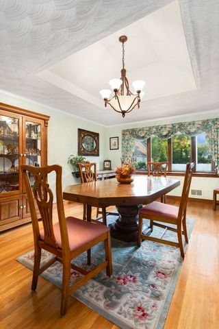 12 Carpenter Road, Lynnfield, MA 01940