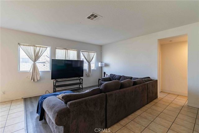 14761 Coachman, Victorville, CA 92394