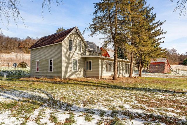 W17474 Silver Creek ROAD, Galesville, WI 54630