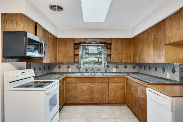 W17474 Silver Creek ROAD, Galesville, WI 54630