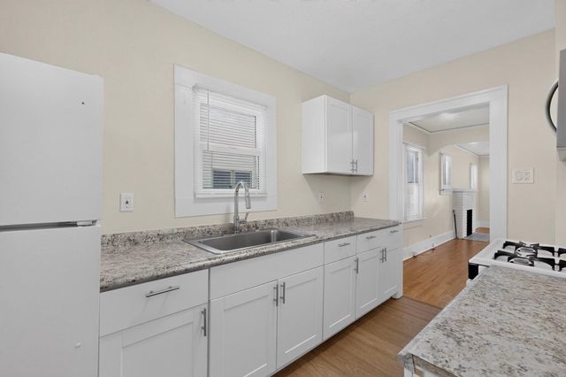 414 W 8th Street NW, Albuquerque, NM 87102