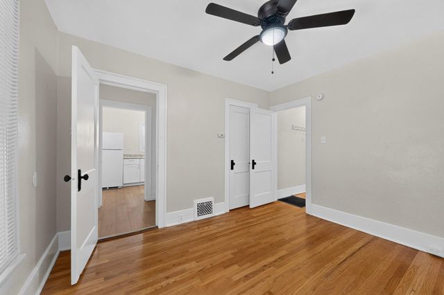 414 W 8th Street NW, Albuquerque, NM 87102