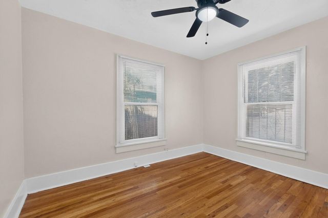 414 W 8th Street NW, Albuquerque, NM 87102