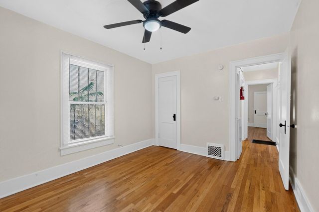 414 W 8th Street NW, Albuquerque, NM 87102