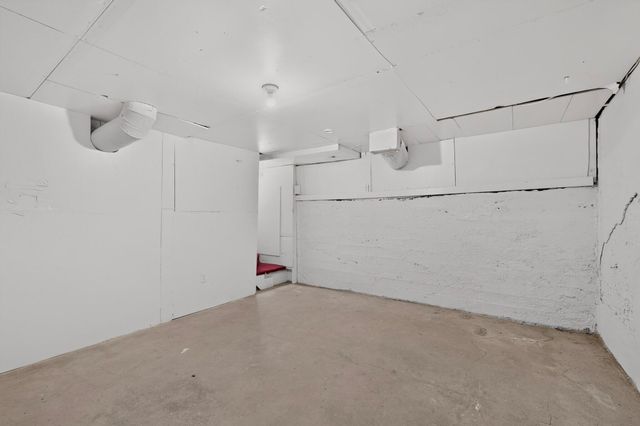 414 W 8th Street NW, Albuquerque, NM 87102