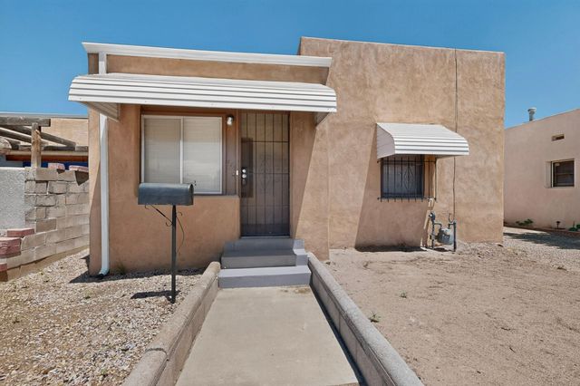 414 W 8th Street NW, Albuquerque, NM 87102