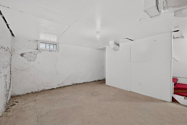 414 W 8th Street NW, Albuquerque, NM 87102