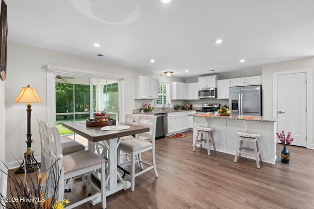 1236 Hickmans Branch Drive NW, Carolina Shores, NC 28467