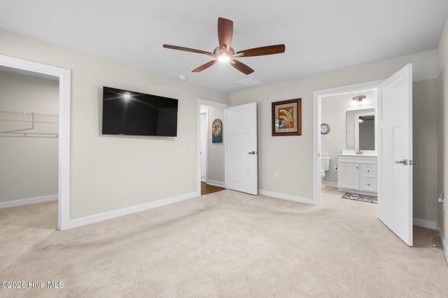 1236 Hickmans Branch Drive NW, Carolina Shores, NC 28467