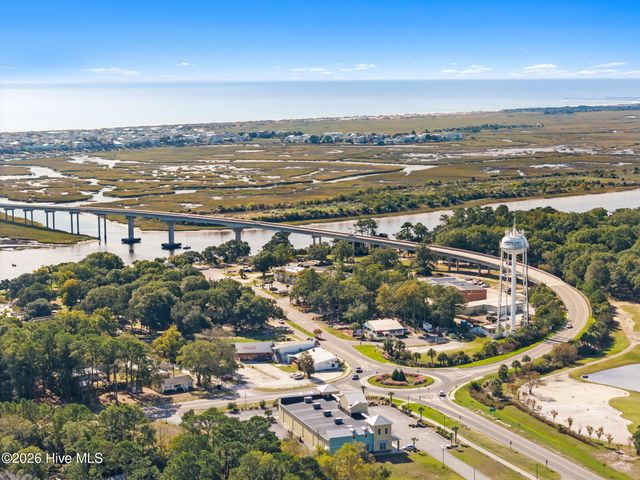 1236 Hickmans Branch Drive NW, Carolina Shores, NC 28467