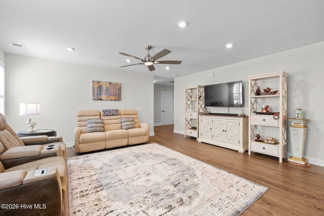 1236 Hickmans Branch Drive NW, Carolina Shores, NC 28467