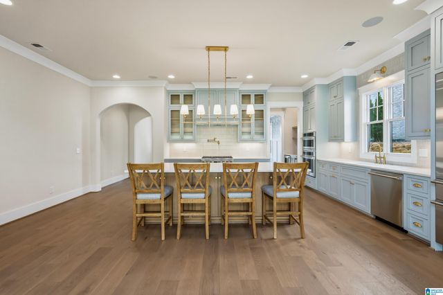 805 SOUTHBEND LANE, Vestavia Hills, AL 35216