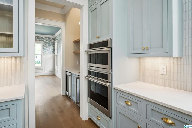 805 SOUTHBEND LANE, Vestavia Hills, AL 35216