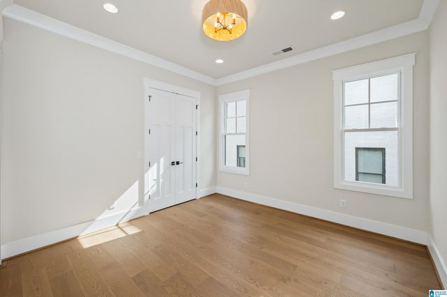 805 SOUTHBEND LANE, Vestavia Hills, AL 35216