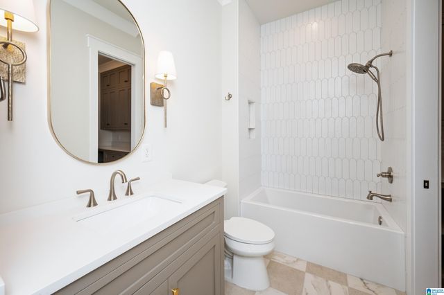 805 SOUTHBEND LANE, Vestavia Hills, AL 35216