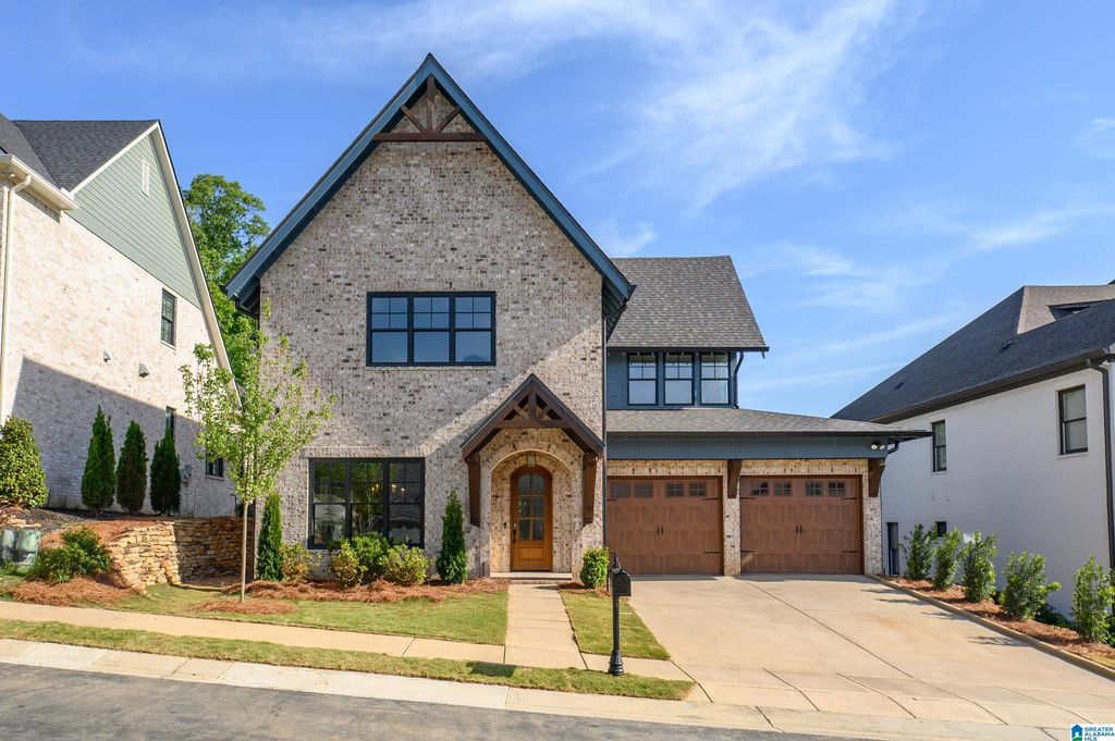 805 SOUTHBEND LANE, Vestavia Hills, AL 35216