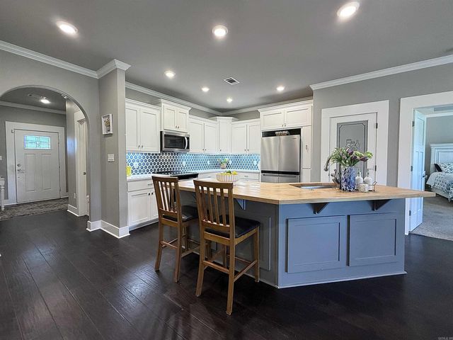 39 Alexandrea Drive, Greenbrier, AR 72058
