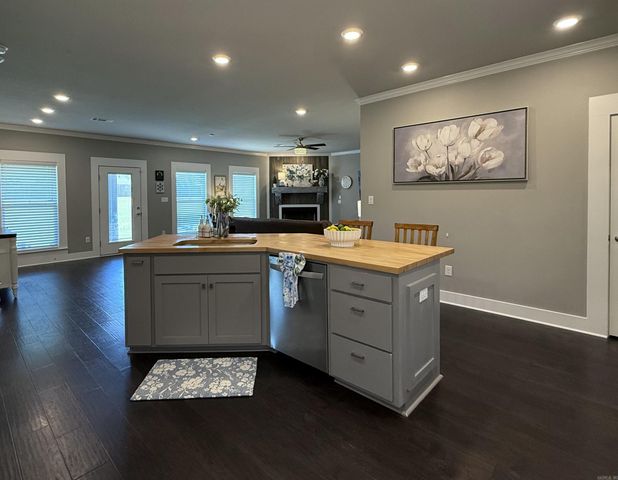 39 Alexandrea Drive, Greenbrier, AR 72058