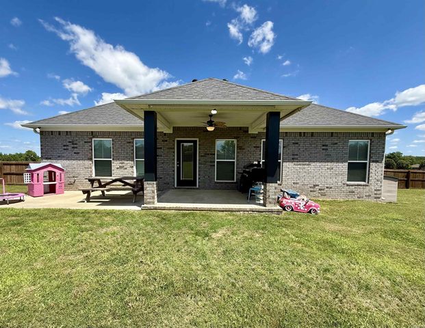 39 Alexandrea Drive, Greenbrier, AR 72058