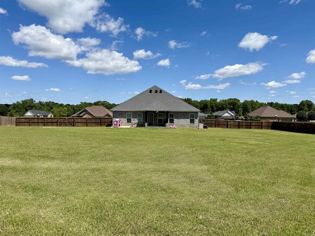 39 Alexandrea Drive, Greenbrier, AR 72058