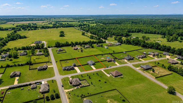 39 Alexandrea Drive, Greenbrier, AR 72058