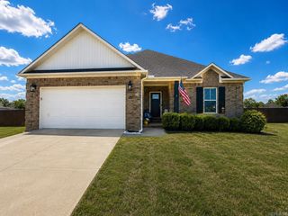 39 Alexandrea Drive, Greenbrier, AR 72058