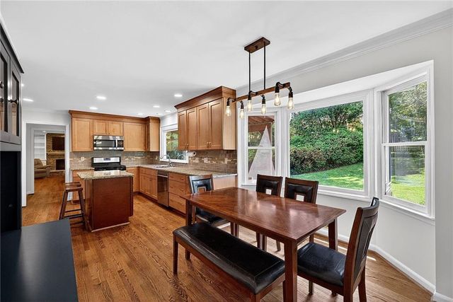 445 Cove Drive NE, Marietta, GA 30067