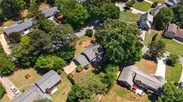 445 Cove Drive NE, Marietta, GA 30067