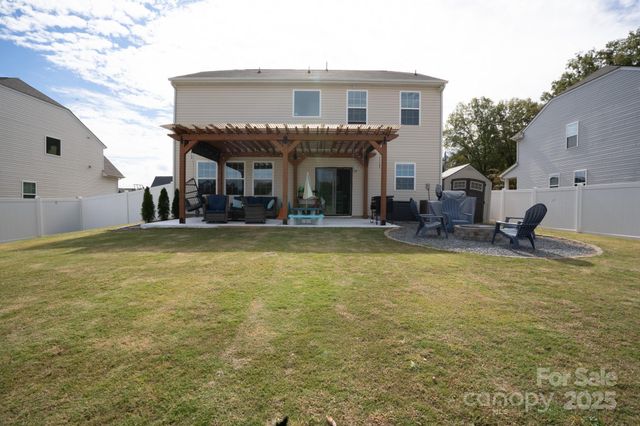 242 Kennerly Avenue, Mooresville, NC 28115