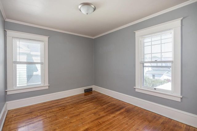 238 W IRVING AVENUE, Oshkosh, WI 54901
