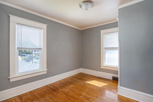 238 W IRVING AVENUE, Oshkosh, WI 54901