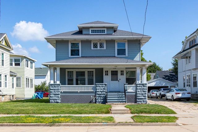 238 W IRVING AVENUE, Oshkosh, WI 54901