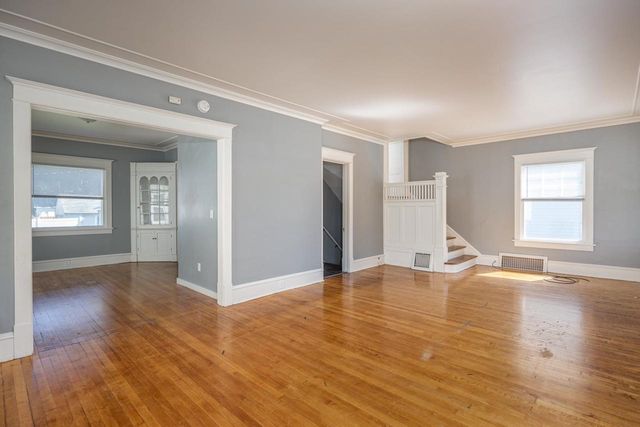 238 W IRVING AVENUE, Oshkosh, WI 54901