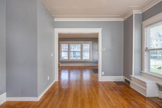 238 W IRVING AVENUE, Oshkosh, WI 54901