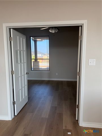 7109 Touchstone Drive, Temple, TX 76502