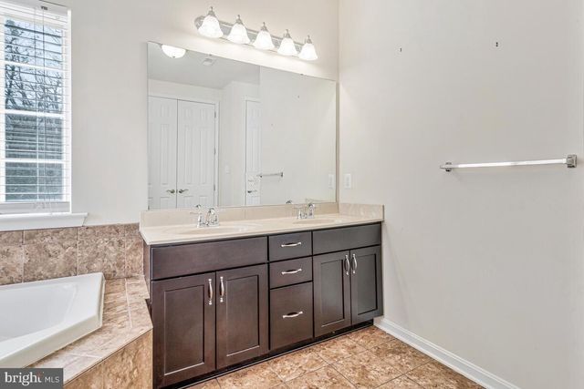 14426 SHADOW RIDGE CT, Hughesville, MD 20637