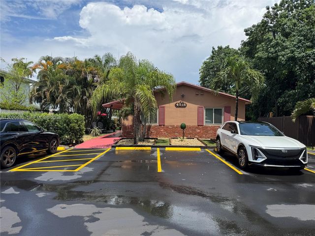 4518 SW 33rd Ave 2, Dania Beach, FL 33312