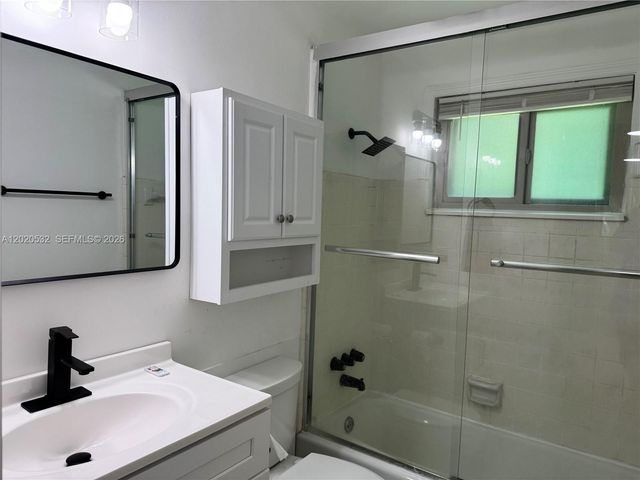 4518 SW 33rd Ave 2, Dania Beach, FL 33312